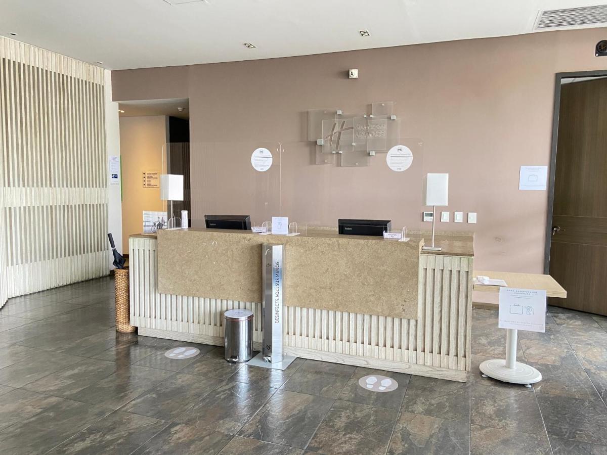 Holiday Inn Express Yopal By Ihg Exteriör bild