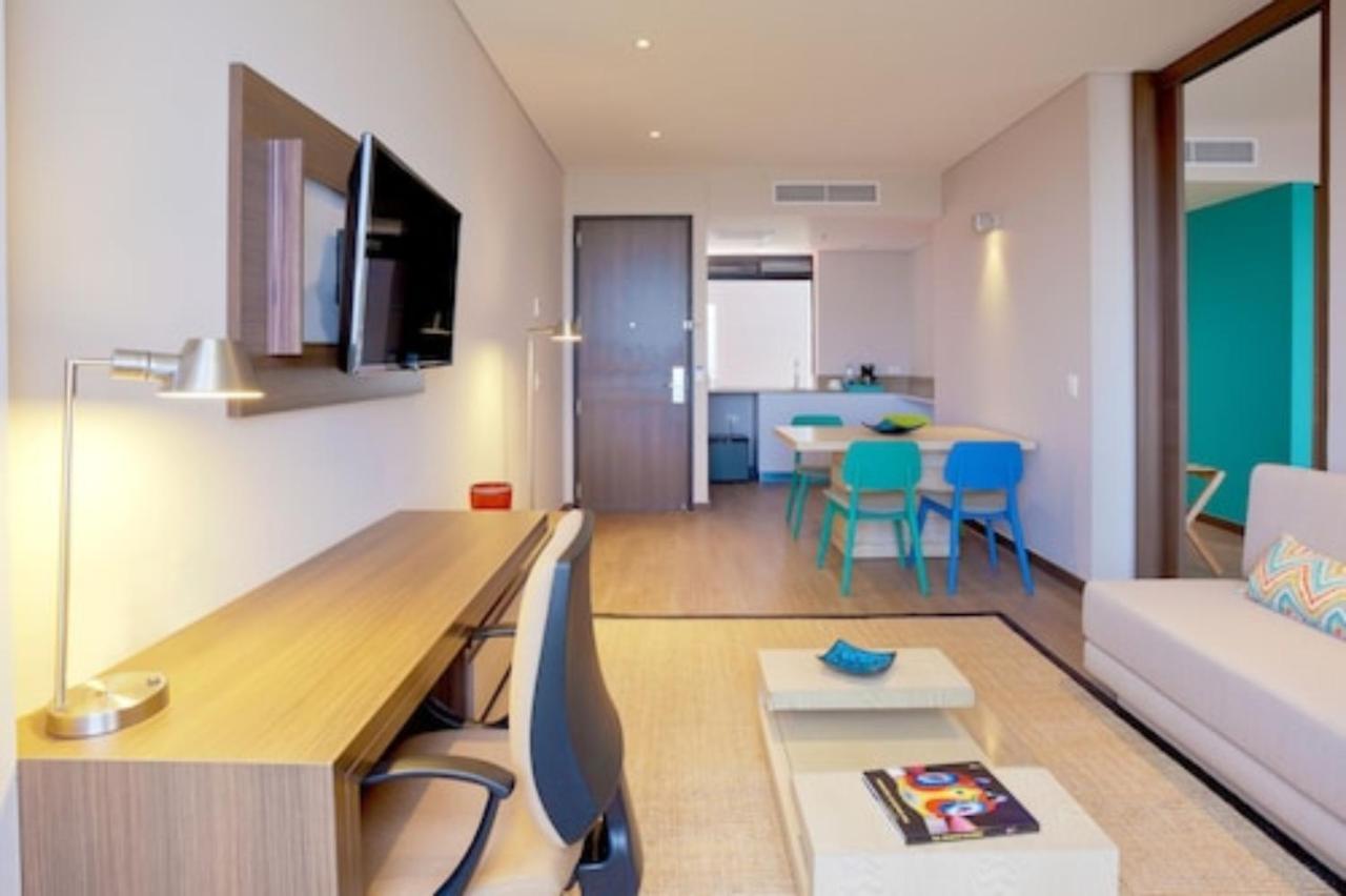 Holiday Inn Express Yopal By Ihg Exteriör bild
