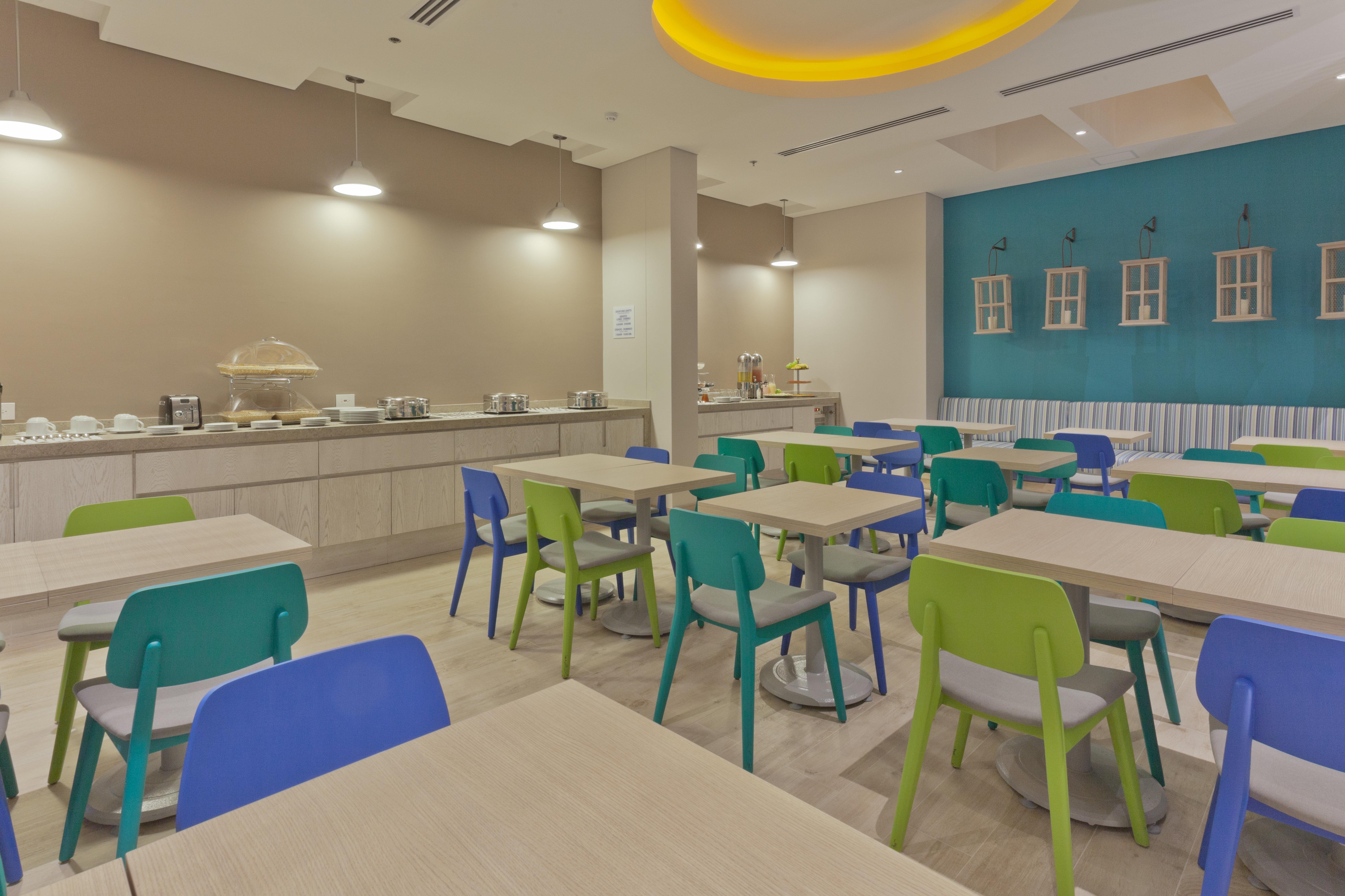 Holiday Inn Express Yopal By Ihg Exteriör bild