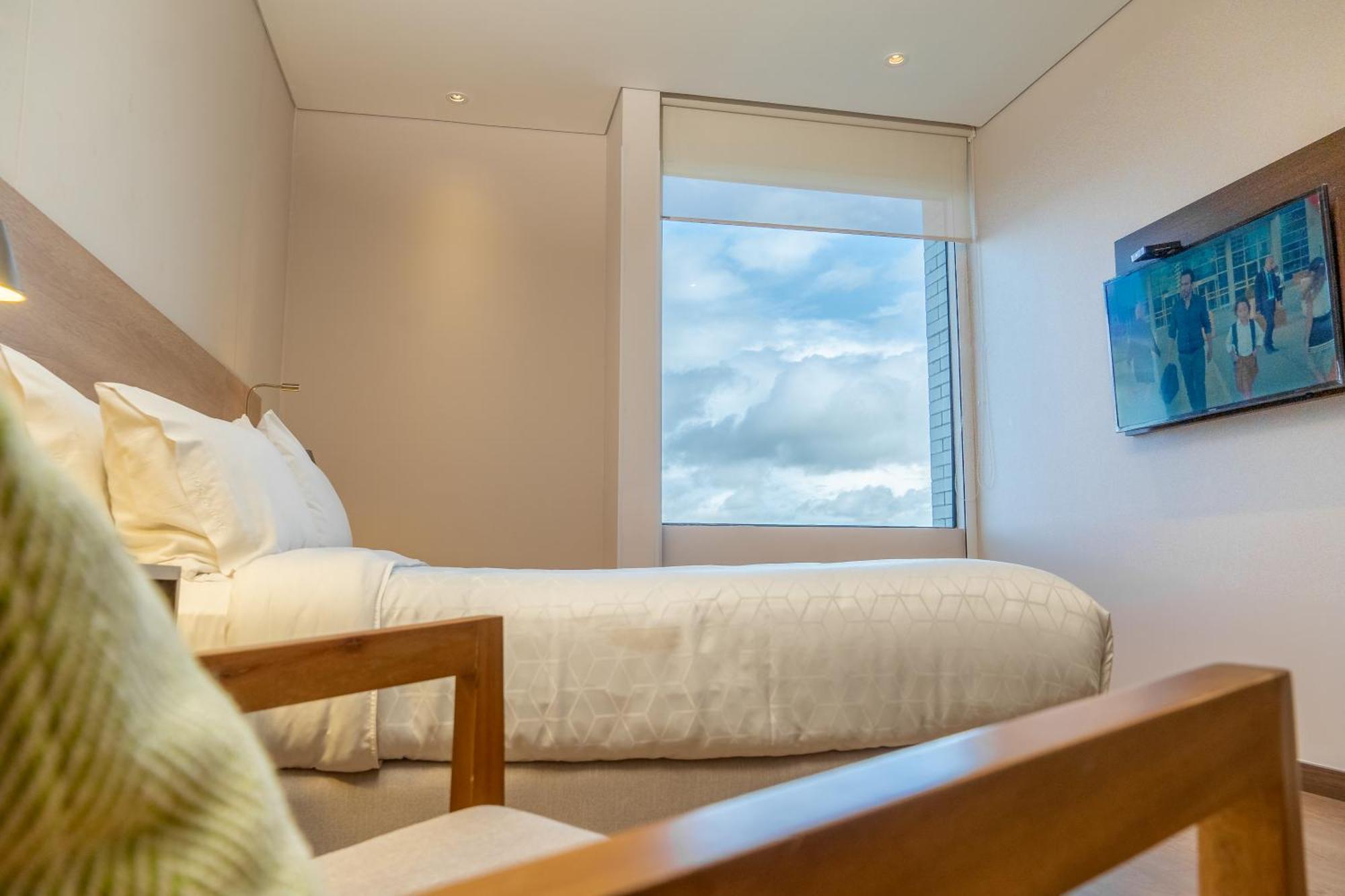 Holiday Inn Express Yopal By Ihg Exteriör bild